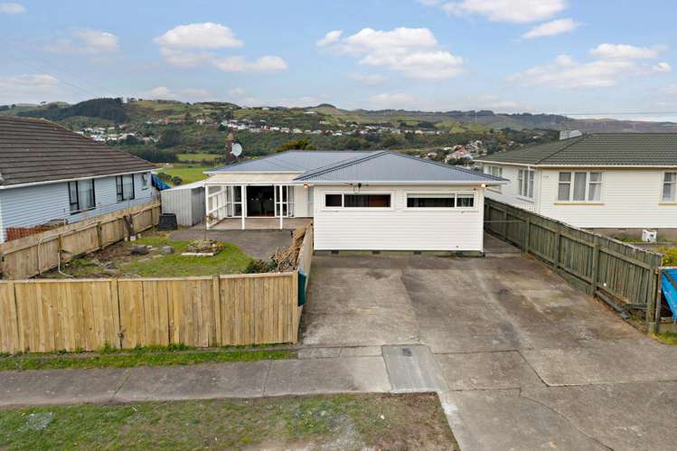 50 Davidson Crescent Tawa_26