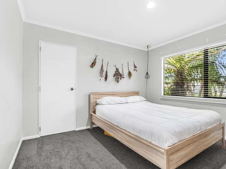 18 Cashmere Way Welcome Bay_15