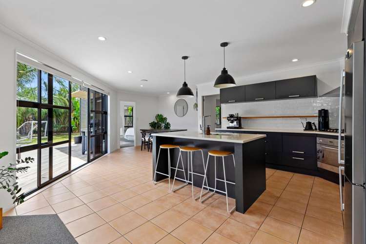 14 Sarah Place Papamoa_3