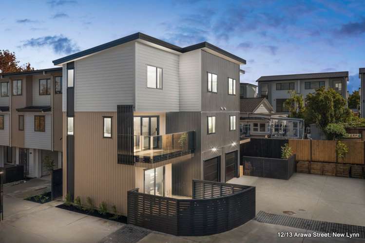 4 & 7-12/13 Arawa Street New Lynn_20