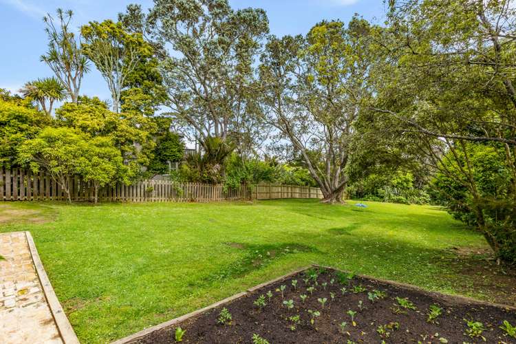 68 Victory Road Laingholm_8