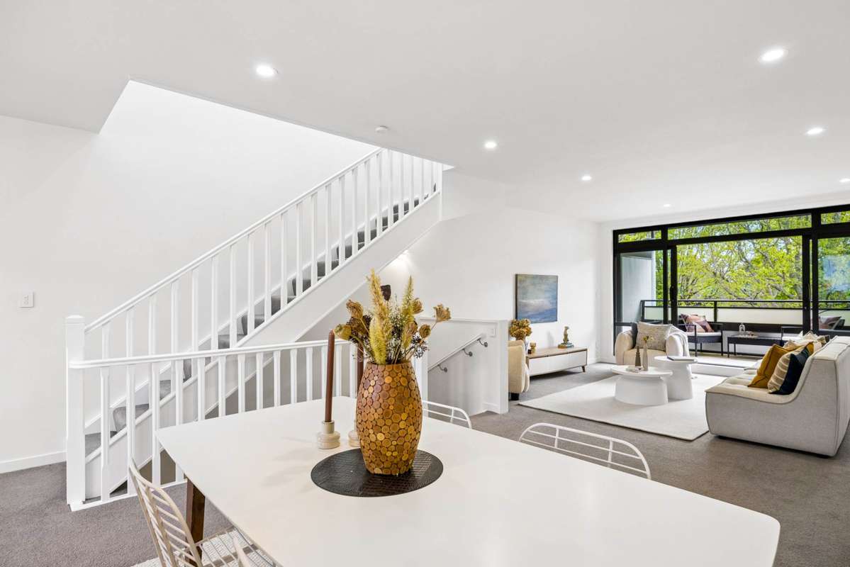 55B/130 Great South Road_1