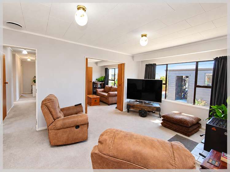 35 Edinburgh Terrace Foxton Beach_12