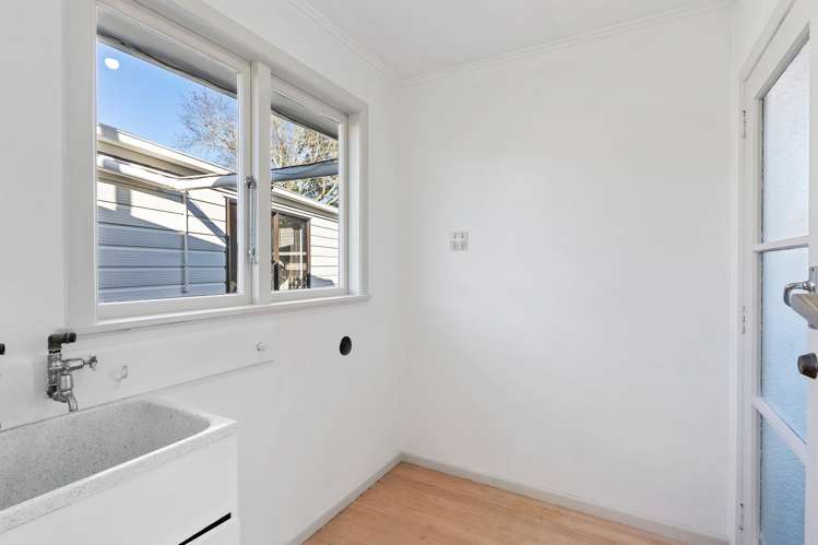 23 Paragon Avenue Beach Haven_18