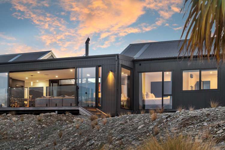 35 D'Archiac Drive Lake Tekapo_2