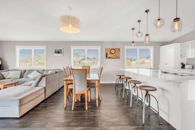 18 Mariner Cove Road Tinopai_2