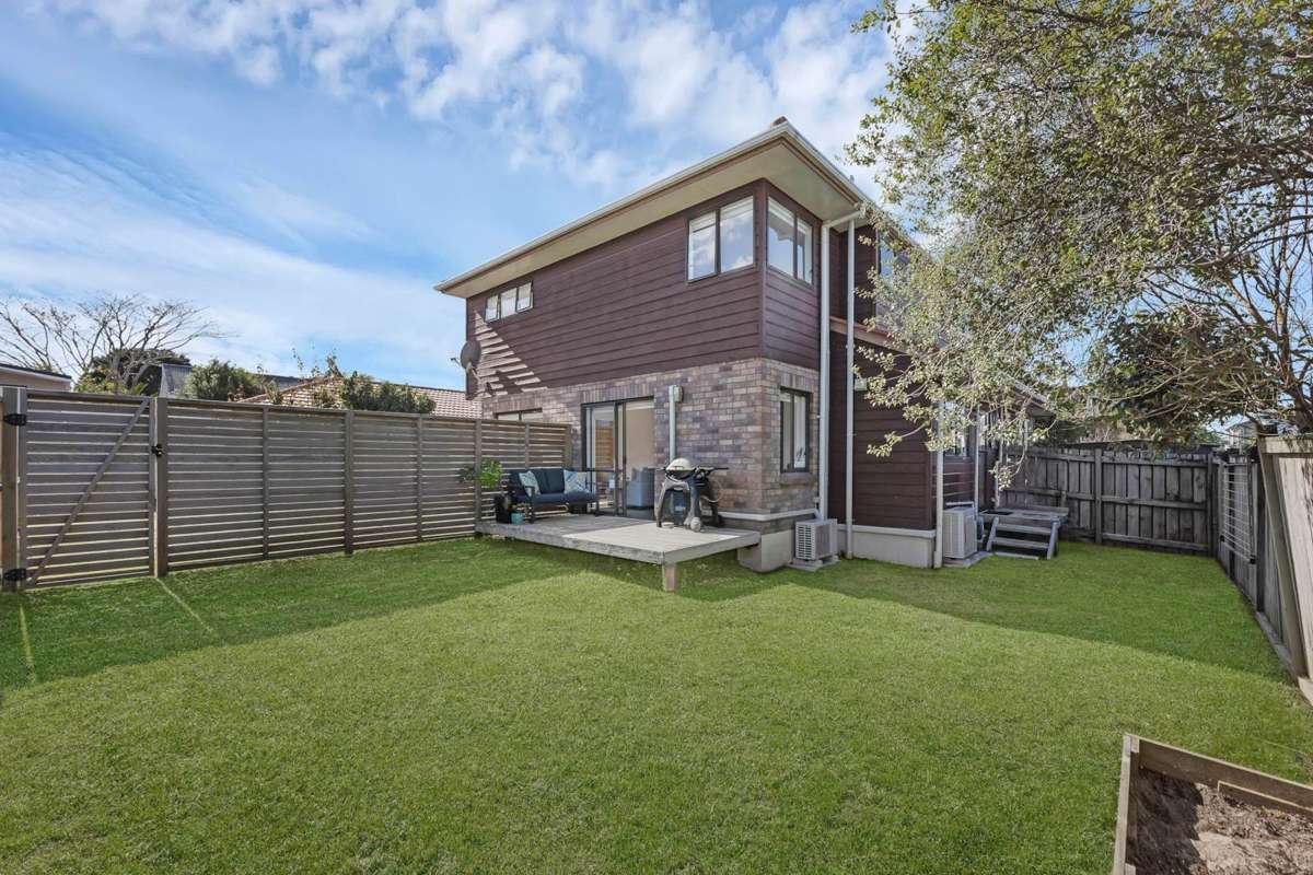 2/104 Blockhouse Bay Road_3