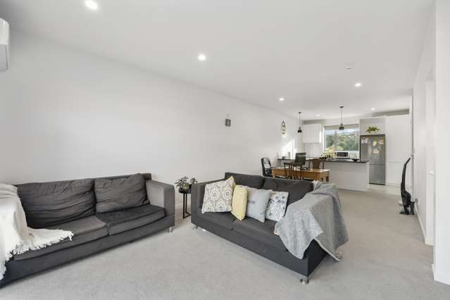 15/30 Monowai Road Johnsonville_2