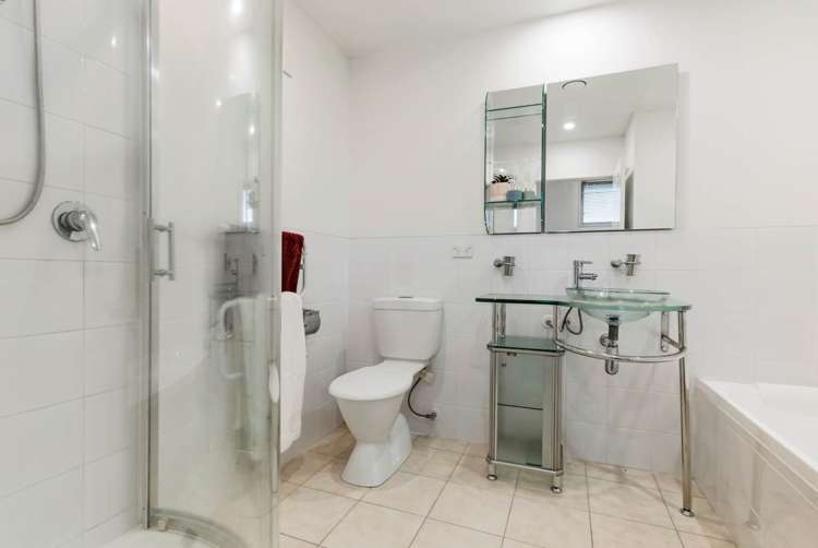 32/8 Landscape Road Papatoetoe_14