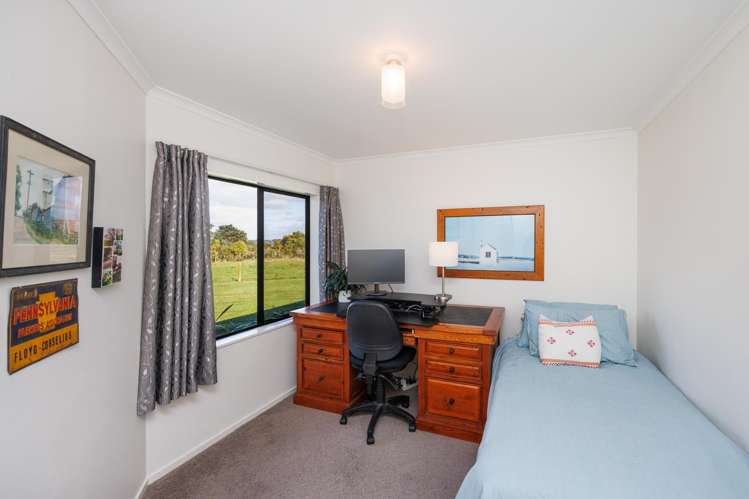 139 Awahou South Road Ashhurst_11