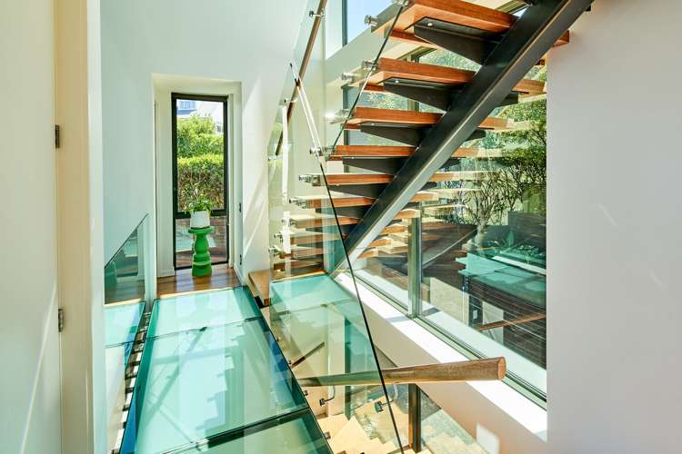 24d Mandalay Terrace Khandallah_16