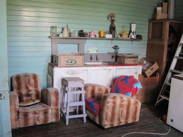 77 Main North Road Geraldine_37