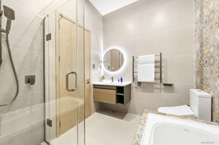 33 Williamson Avenue Belmont_24