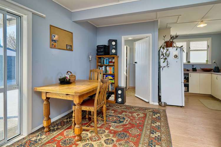 913 Bledisloe Street Raureka_13