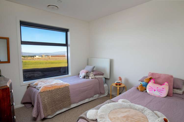 355 Golden Road Alexandra_15