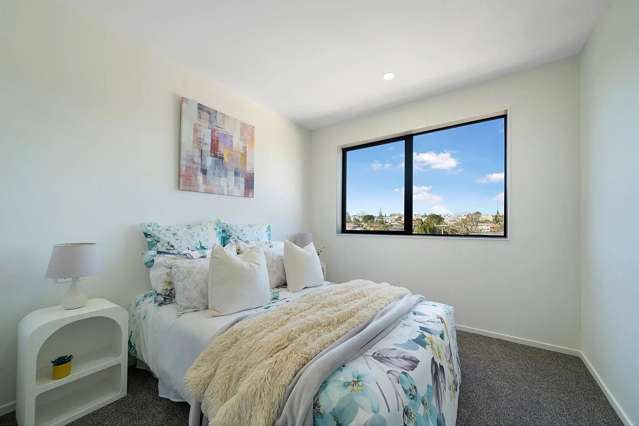 3/11 Sarona Avenue Glen Eden_3