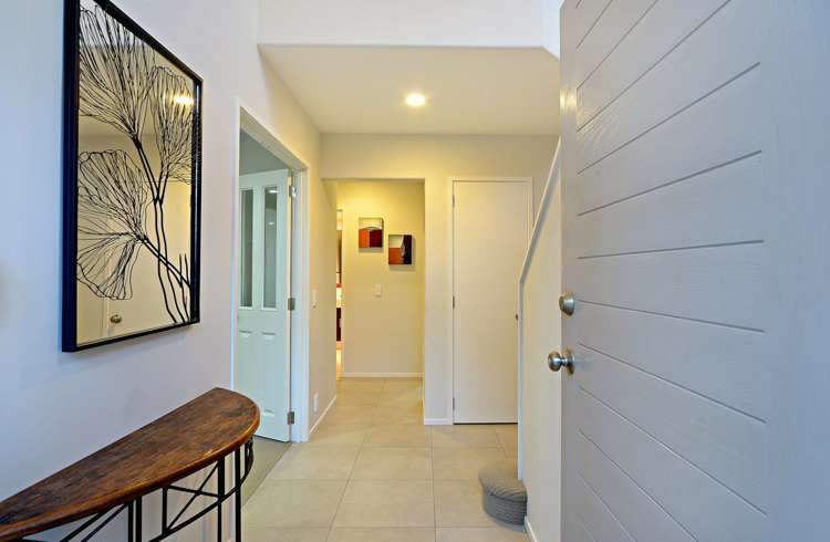 5 Kouras Place Flat Bush_3