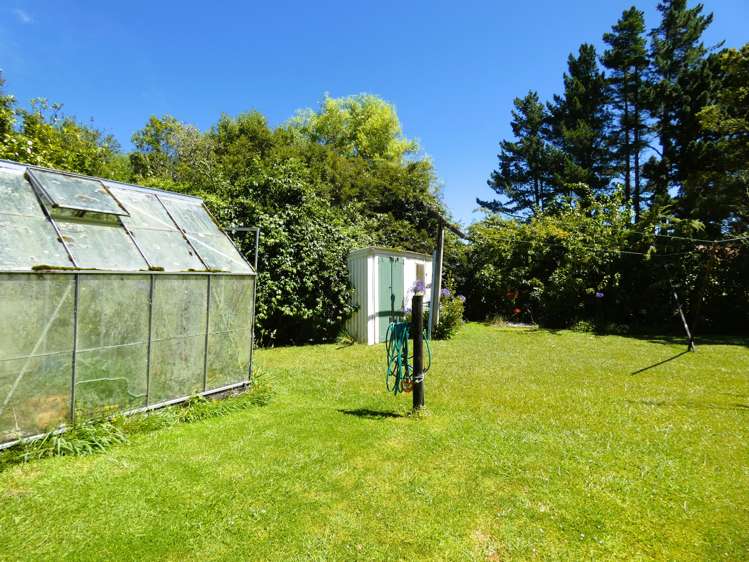 16 Mcgill Street Waimangaroa_18