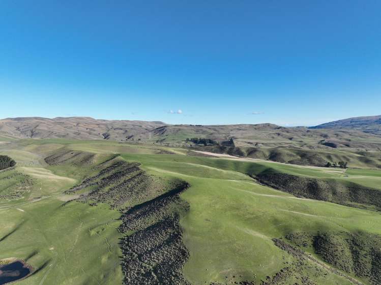 387 Kyeburn-Hyde Road and Preston Road_0