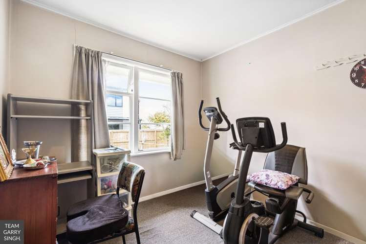 29 McAnnalley Street Manurewa East_16