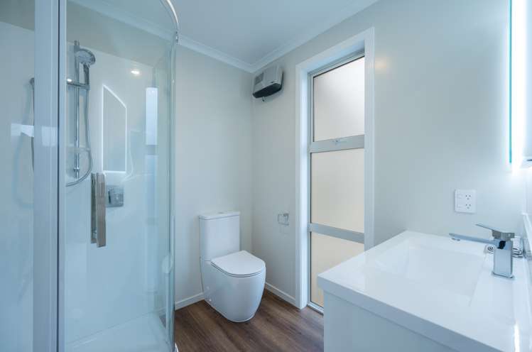 5 Lampton Street Richmond_12