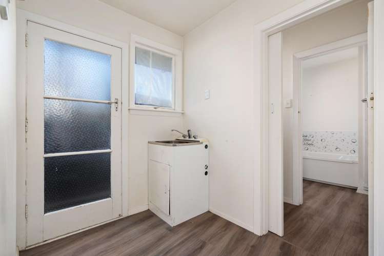 33 Cotswold Avenue Bishopdale_11