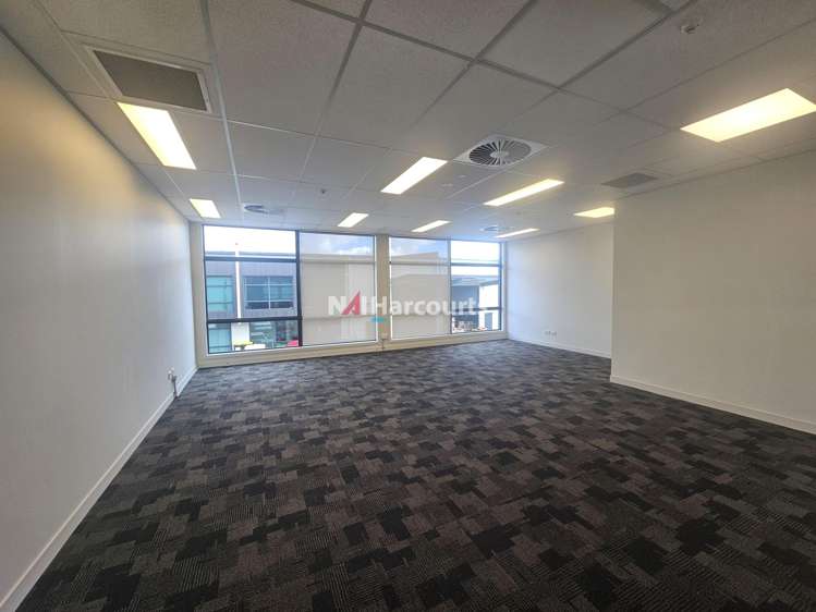 2/4 Rawiri Place Hobsonville_5
