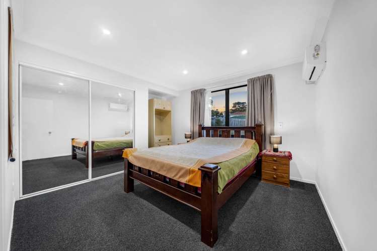 29 Broadfield Street Massey_17