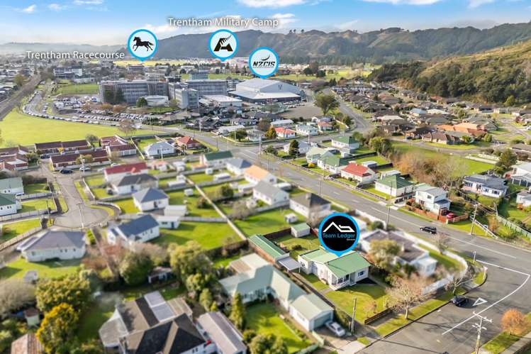 4 Heretaunga Square Silverstream_22