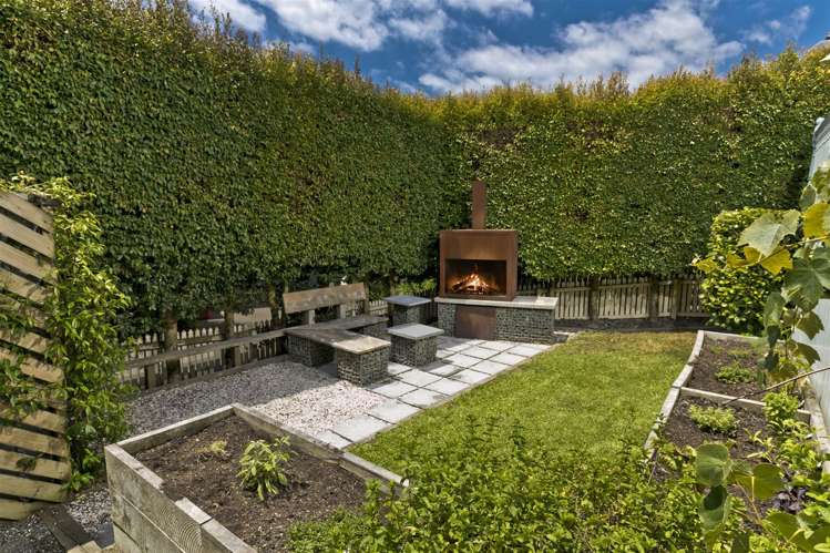 2/4 Georgia Terrace Albany_3