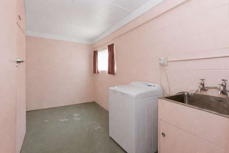 8 Puriri Street Te Aroha_11