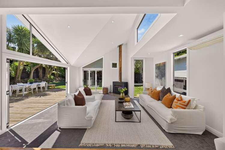 12 Kamahi Street Mount Eden_2