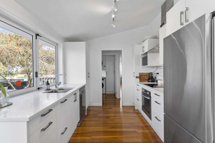 38 Wellesley Road Mangere Bridge_2