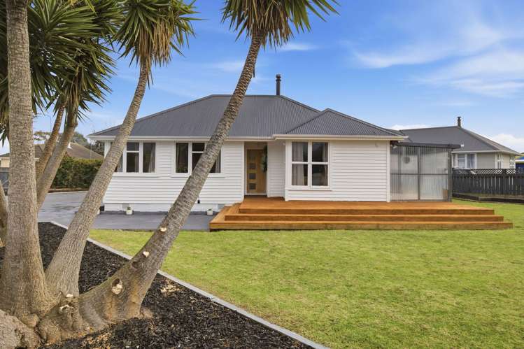 97 Carlton Avenue Tawhero_1