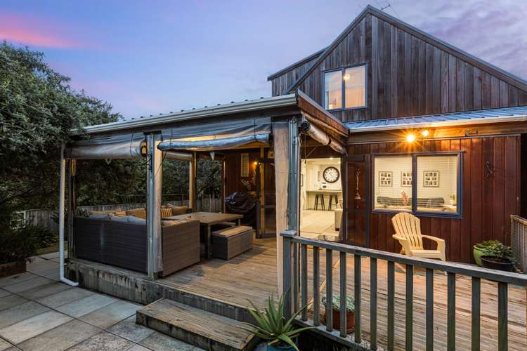 28 Donald Street Stanmore Bay_12