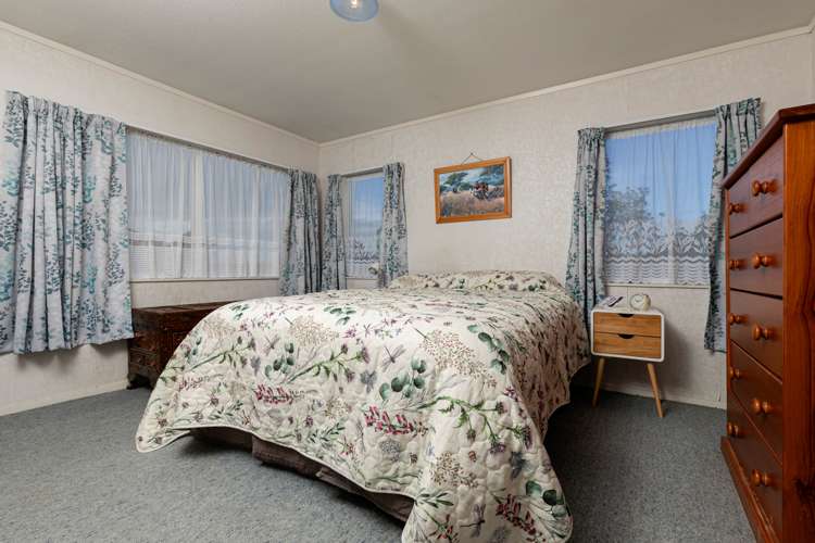 14 Miriam Corban Heights Henderson_8