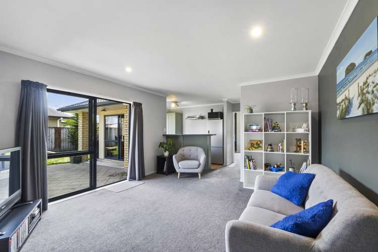 9 Farringdon Avenue Rototuna North_6