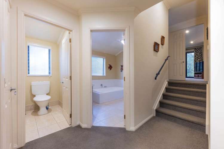 7 Frenz Drive Titirangi_15