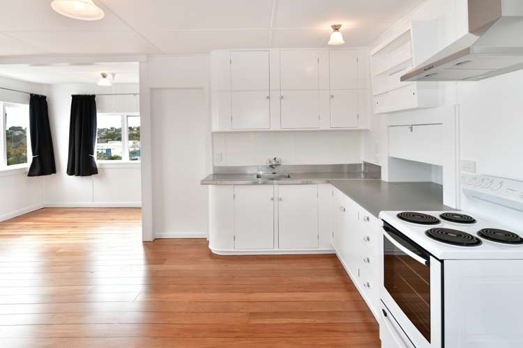 37a Kauri Road Stanmore Bay_7