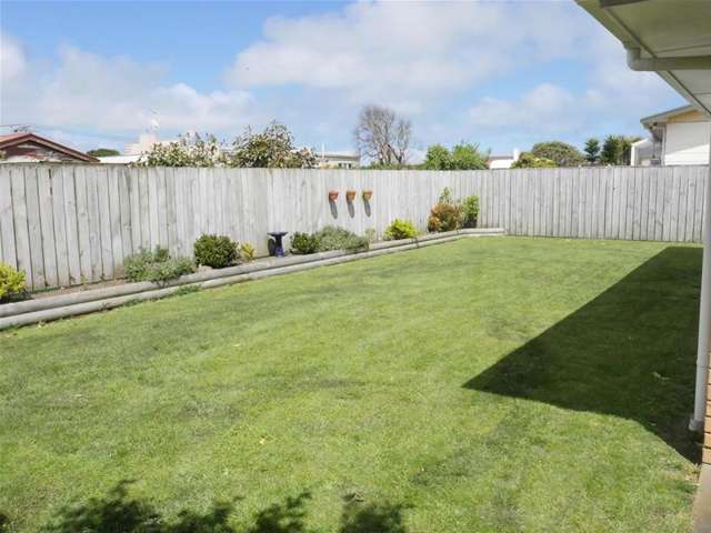 12a Collins Street Hawera_1