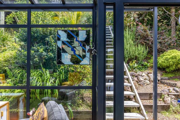 8 Beresford Avenue Surfdale_6