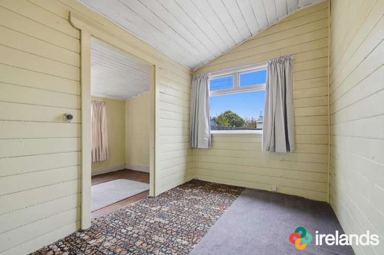 21 Defoe Place Waltham_9