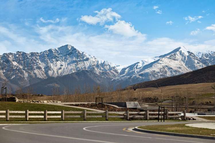 150 Howden Drive Jacks Point_27