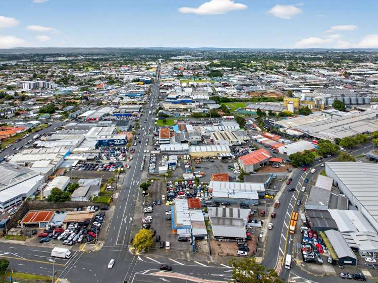 25 Great South Road Otahuhu_13