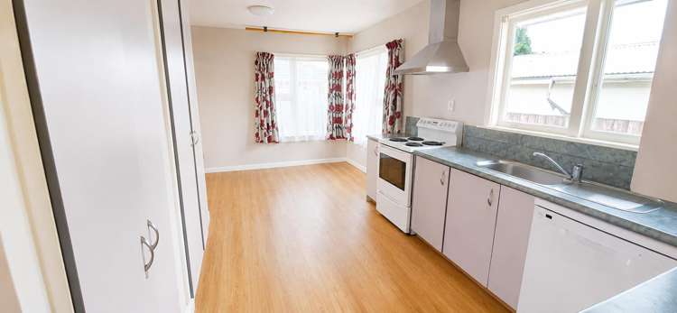 2 Blankney Street 10180_8