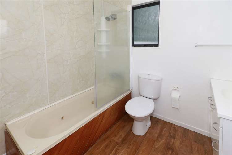 30 Tupelo Street Pukete_11