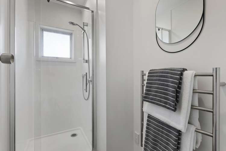 1/42 Knightsbridge Drive Forrest Hill_13