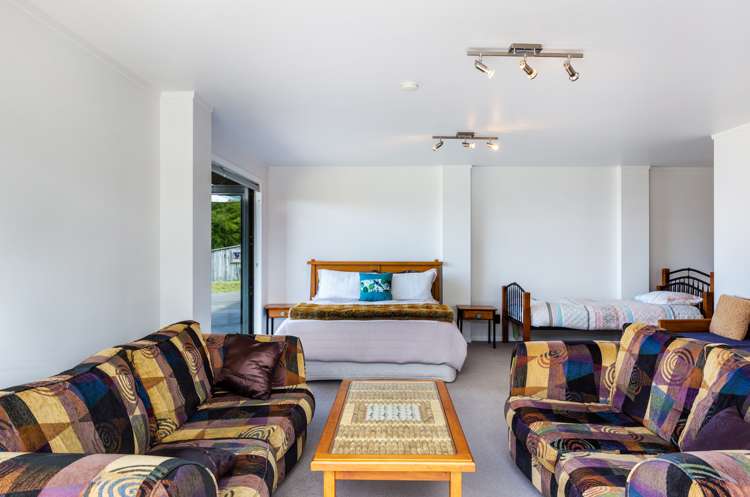 31 Turangitukua Terrace Kuratau_26