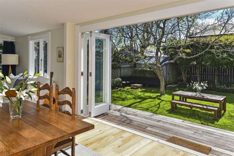 22 Tainui Road Devonport_17