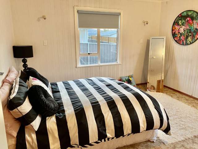 19 Boucher Avenue 11555_2